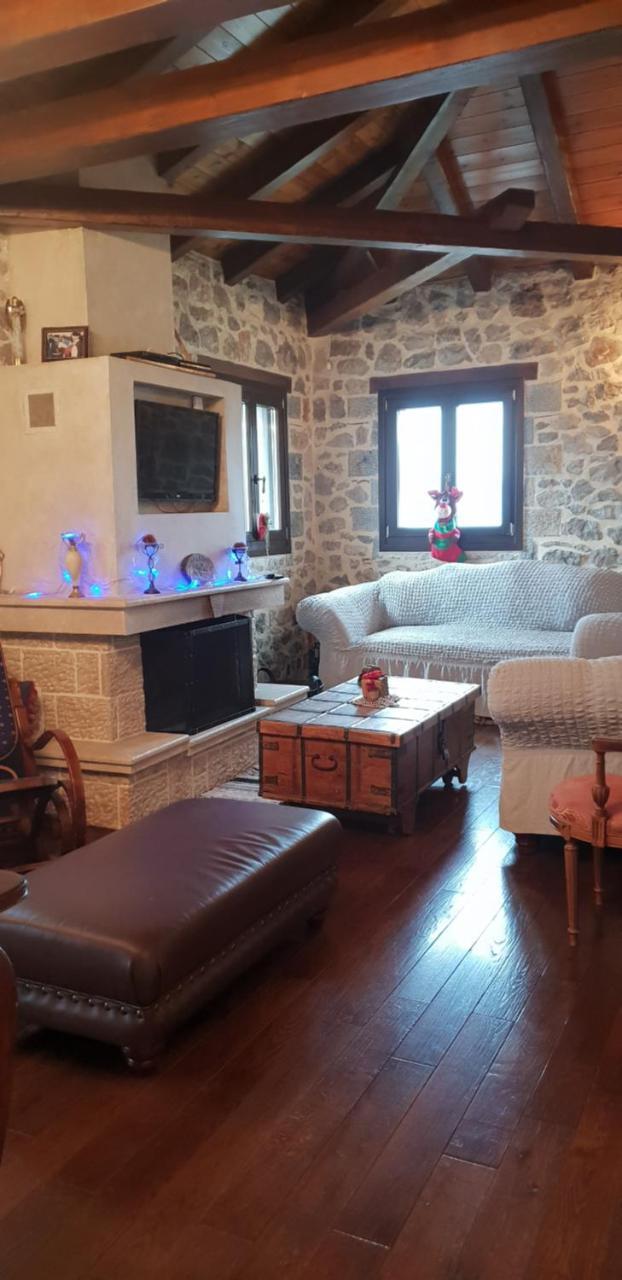 Mountain Villa Graviá Dış mekan fotoğraf